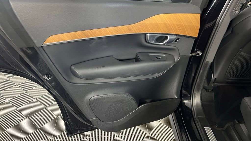 Used 2024 Volvo XC90 B5 Plus image 26