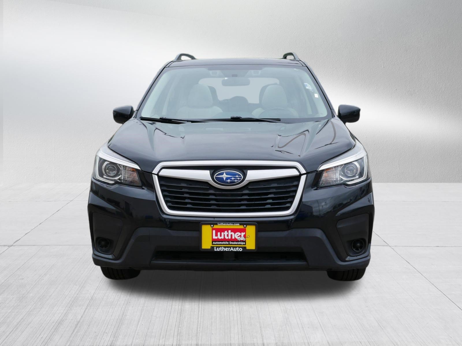 Used 2019 Subaru Forester Premium AWD/4WD image 2