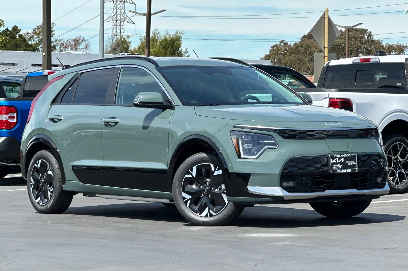New 2026 Kia Niro Wave FWD image 2