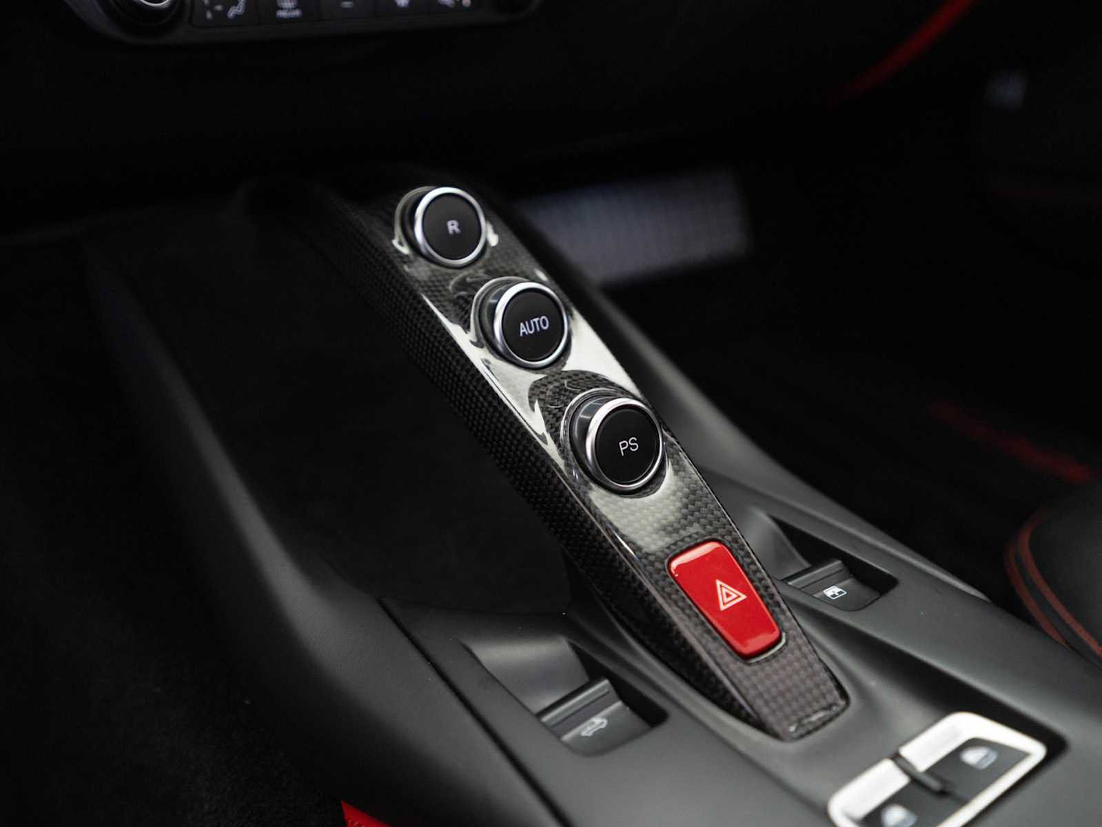 Used 2021 Ferrari 812 GTS RWD image 28