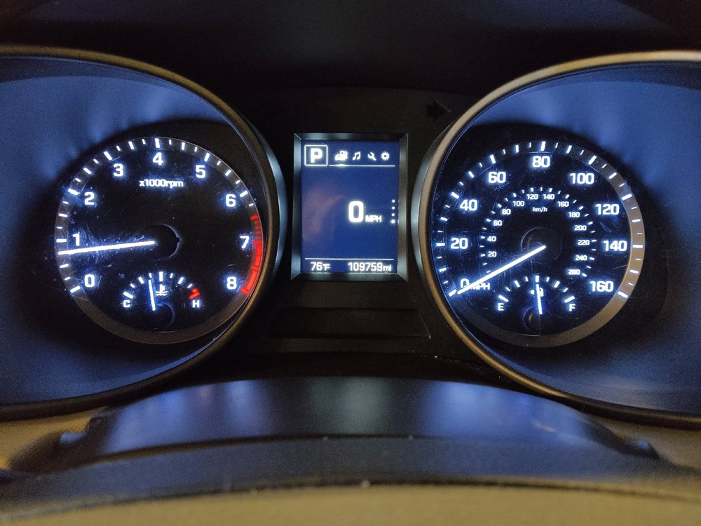 Used 2018 Hyundai Santa Fe Sport FWD image 23