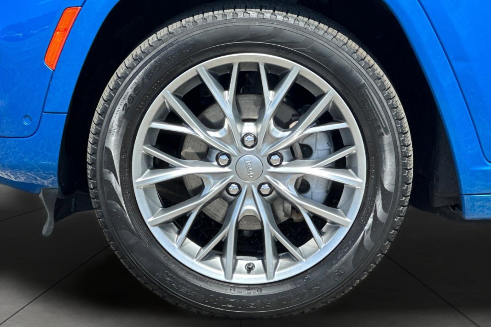 Used 2023 Jeep Grand Cherokee Summit w/ Adv Protech Group IV image 26