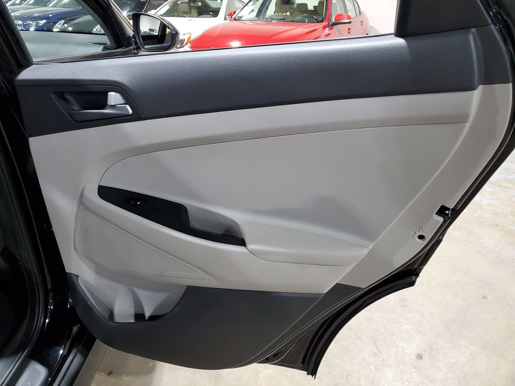 Used 2016 Hyundai Tucson SE w/ Option Group 02 FWD image 21