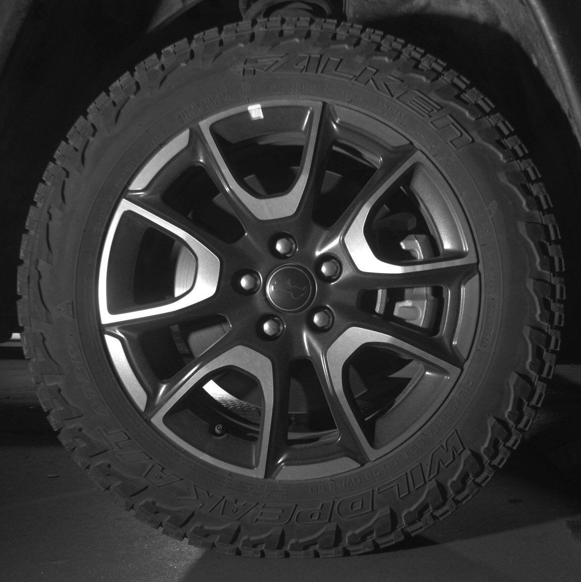 Used 2025 Jeep Compass Trailhawk image 10