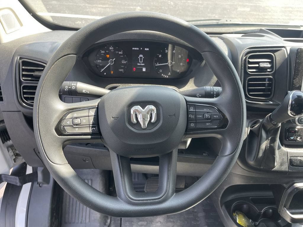 Used 2026 RAM ProMaster 2500 w/ Convenience Group FWD image 7