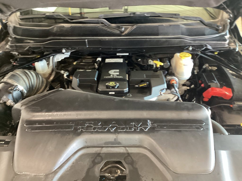 Used 2024 RAM 4500 4x4 Crew Cab DRW image 30