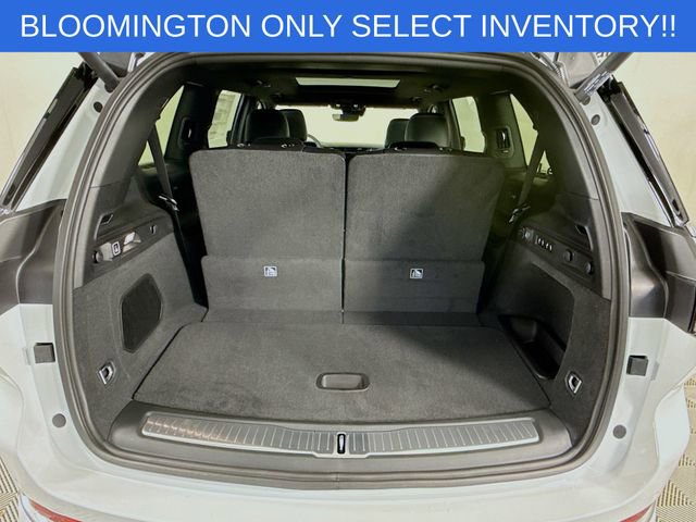 New 2025 Jeep Grand Cherokee L Overland w/ Trailer Tow Package image 27