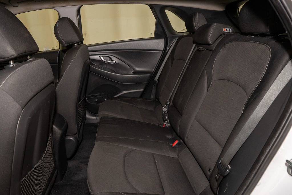 Used 2018 Hyundai Elantra GT image 7