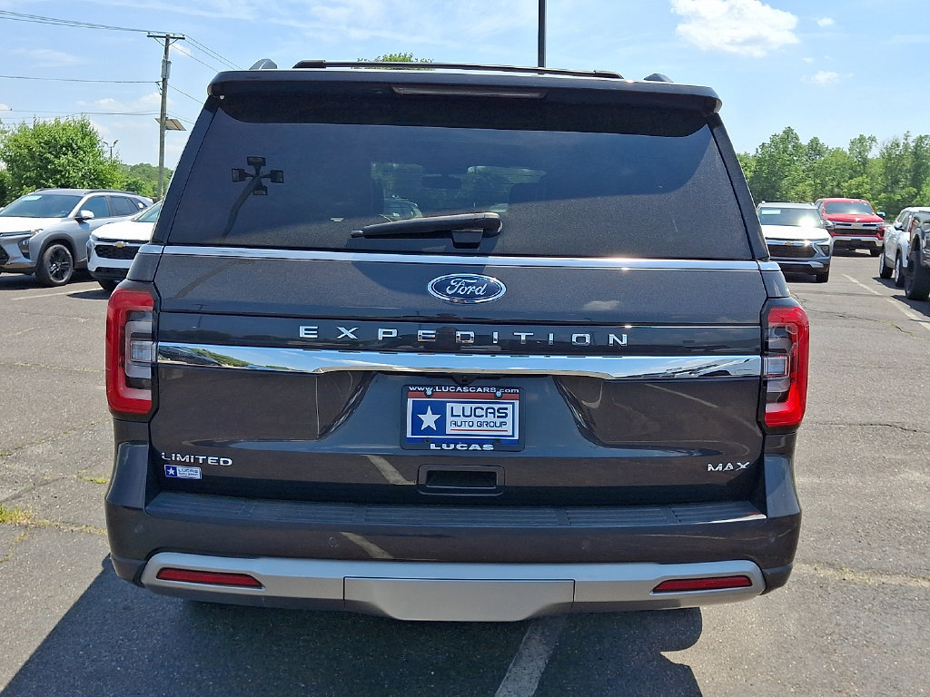 Used 2024 Ford Expedition Max Limited AWD/4WD image 10