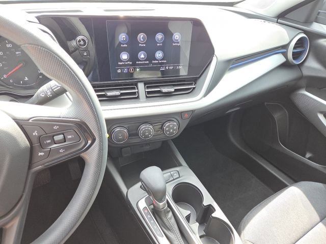Used 2024 Chevrolet Trax LS FWD image 31
