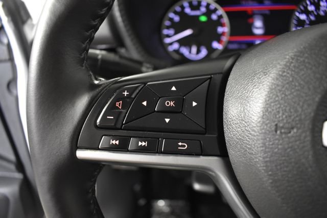 Certified 2022 Nissan Sentra SV w/ Trunk Package FWD image 16