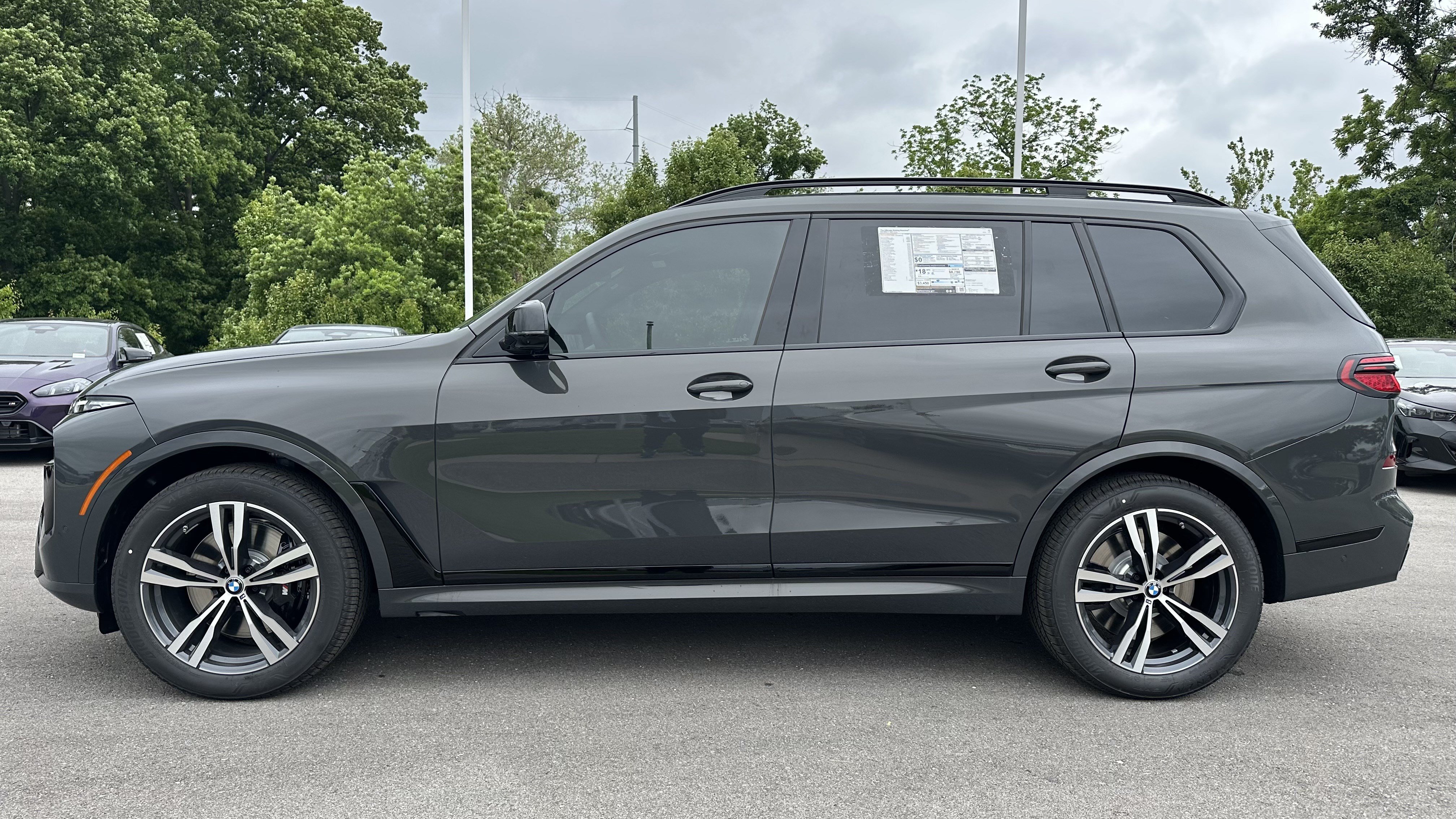 Used 2026 BMW X7 M60i AWD/4WD image 7
