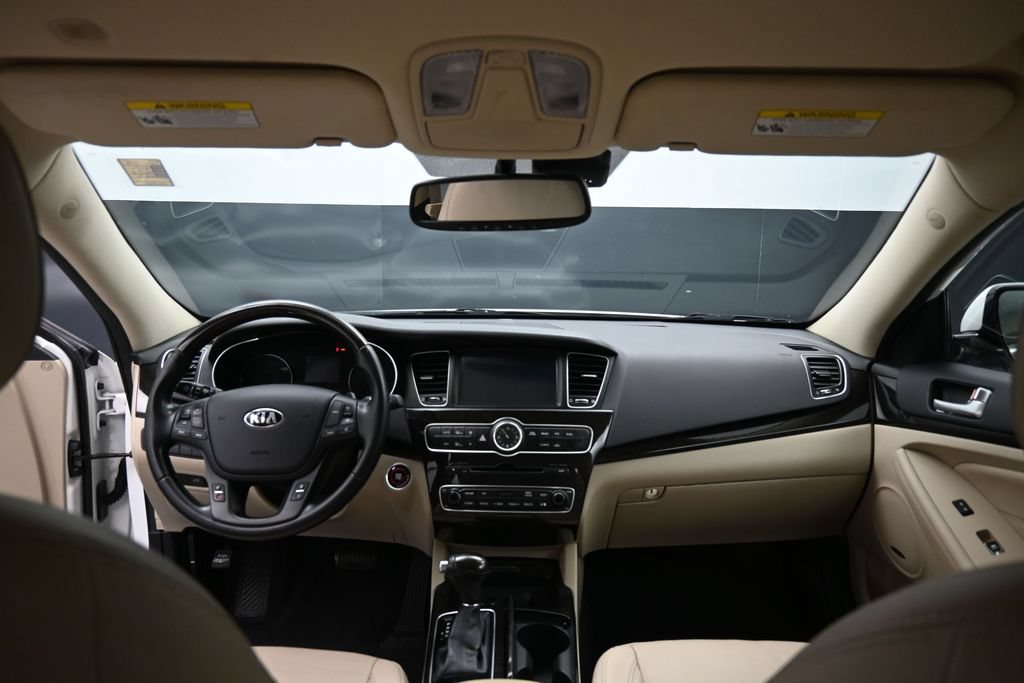 Used 2015 Kia Cadenza Premium FWD image 30
