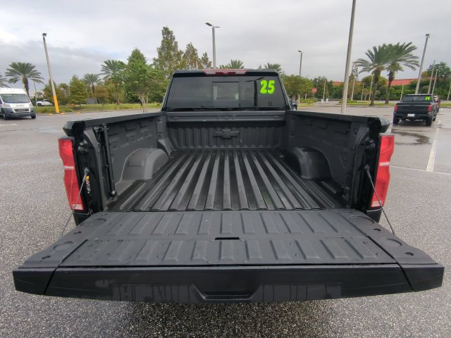 Used 2025 Chevrolet Silverado 2500 LT w/ Z71 Chrome Sport Edition AWD/4WD image 15