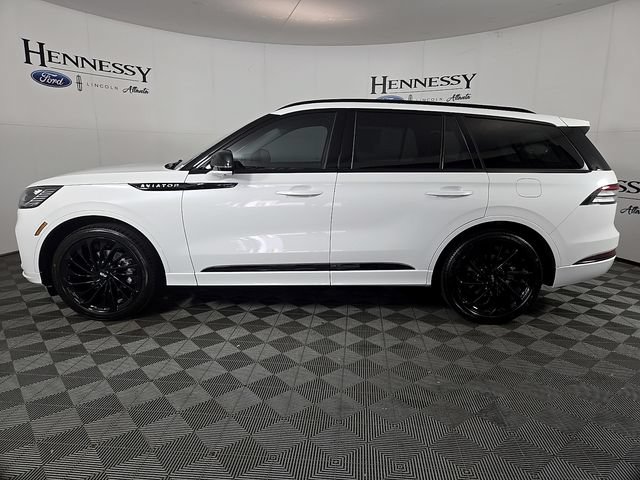 New 2026 Lincoln Aviator Reserve w/ Jet Appearance Package RWD image 8