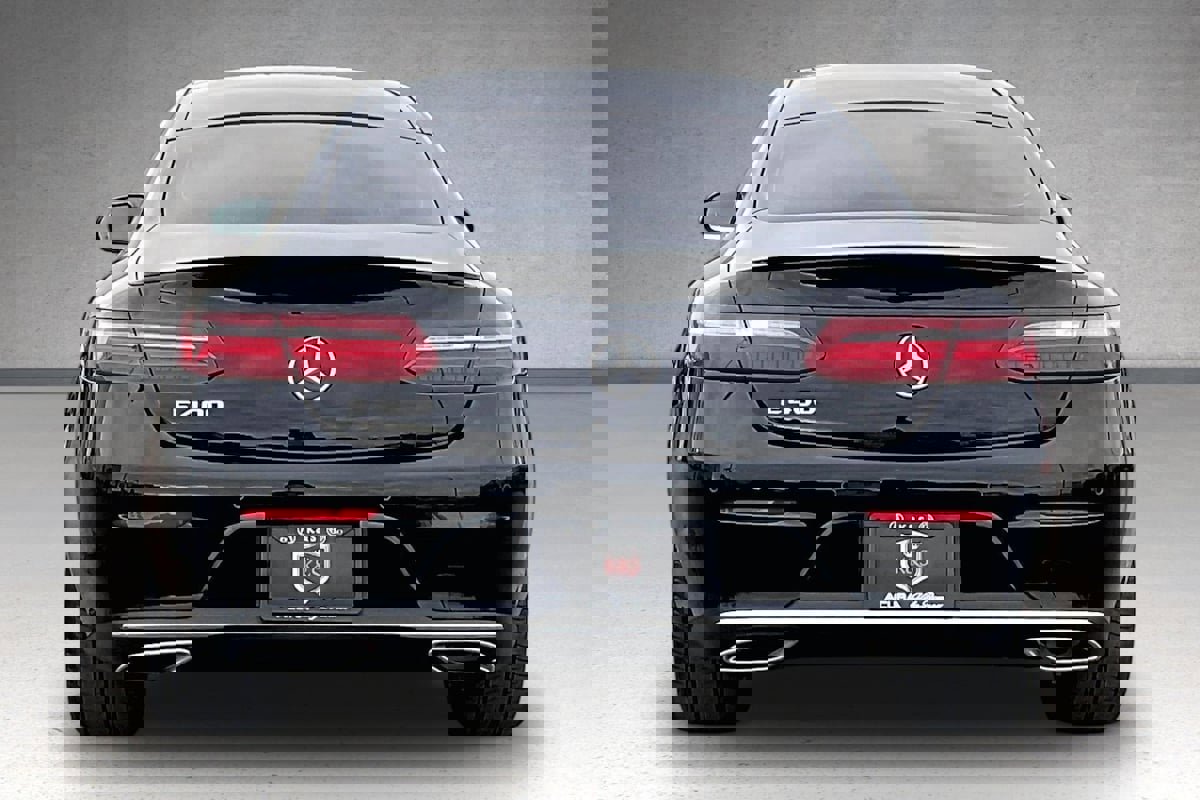 Used 2018 Mercedes-Benz E 400 Coupe w/ Premium 1 Package image 4