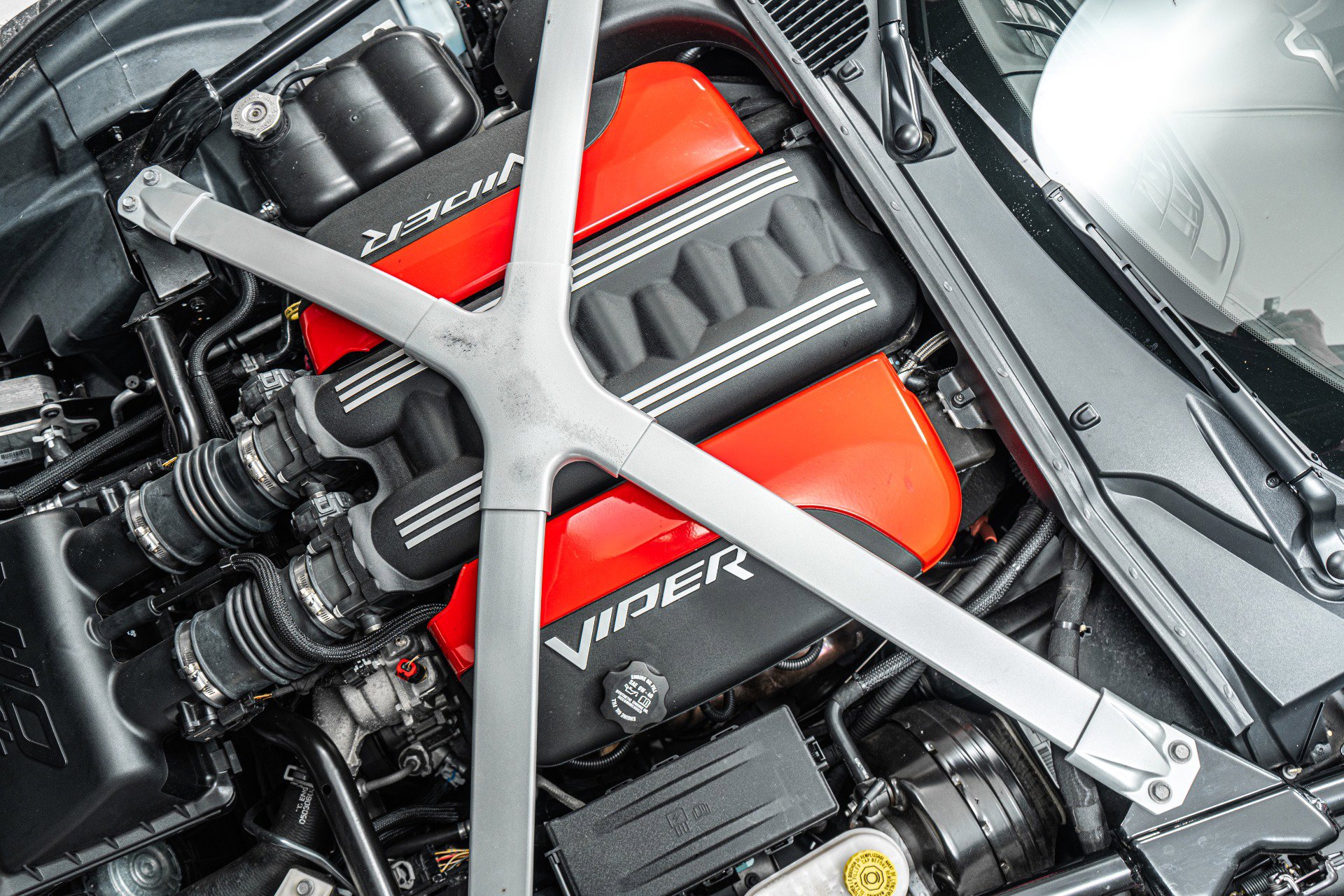 Used 2013 SRT Viper SRT-10 w/ Track Pkg RWD image 12