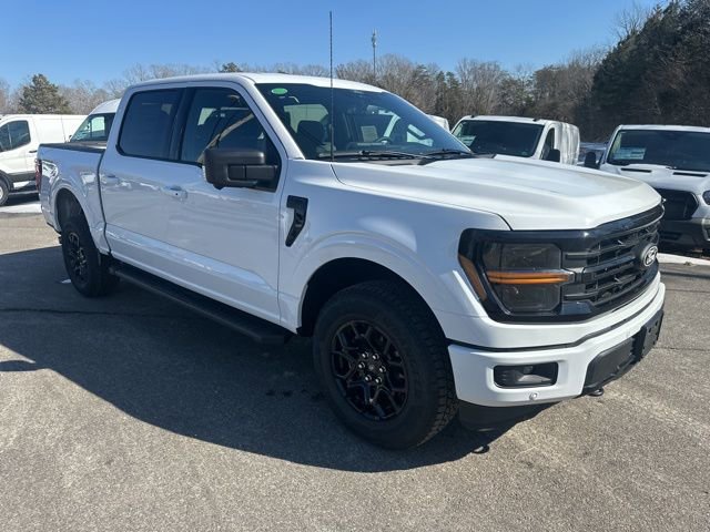 New 2025 Ford F150 XLT w/ Equipment Group 302A MID image 28