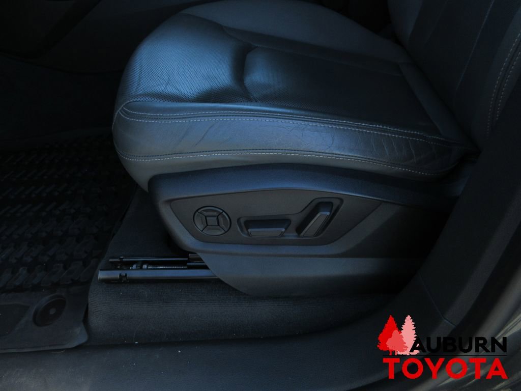 Used 2019 Audi Q8 Prestige image 27