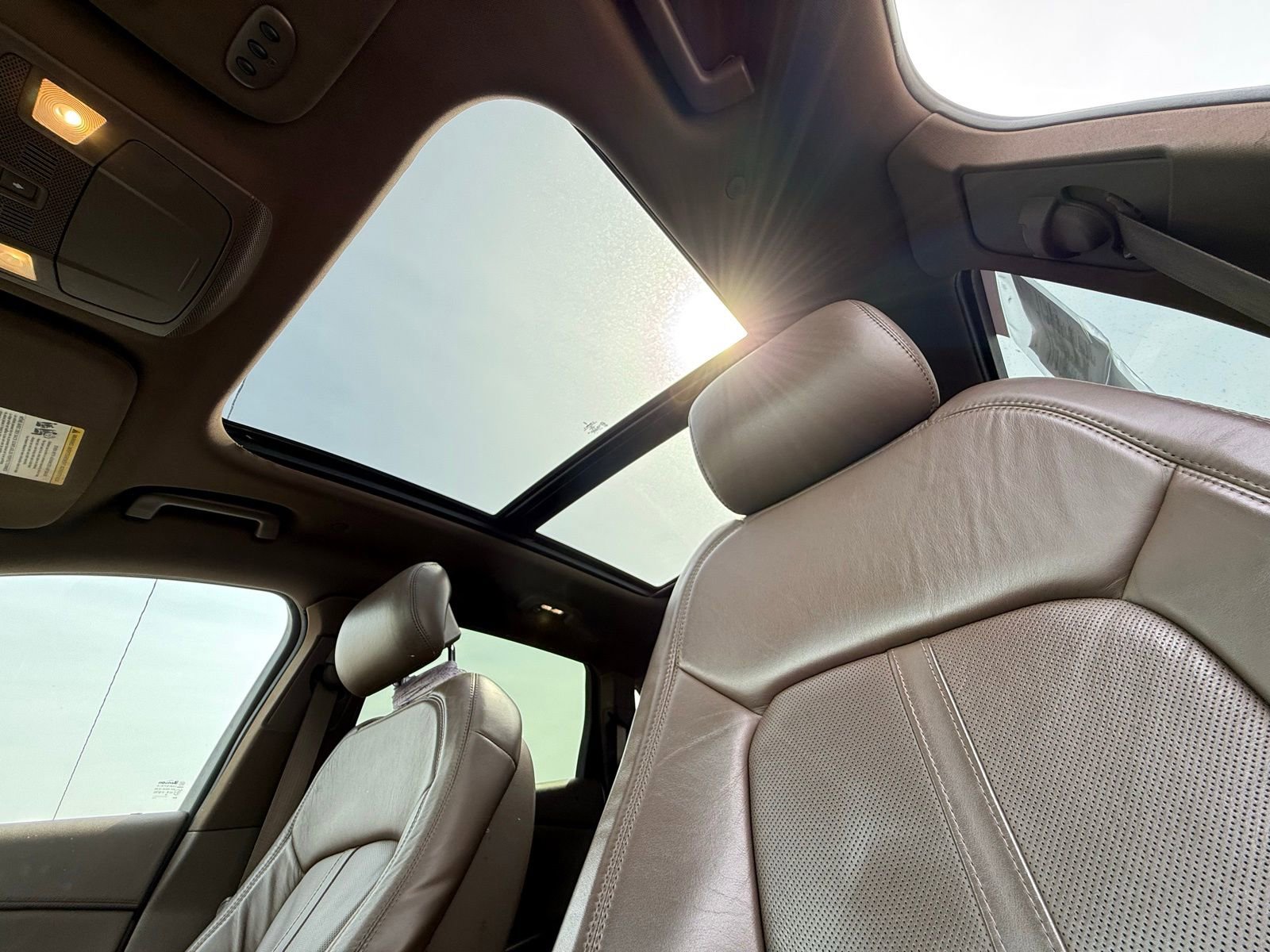 Used 2016 Lincoln MKX Reserve w/ Luxury Package image 4