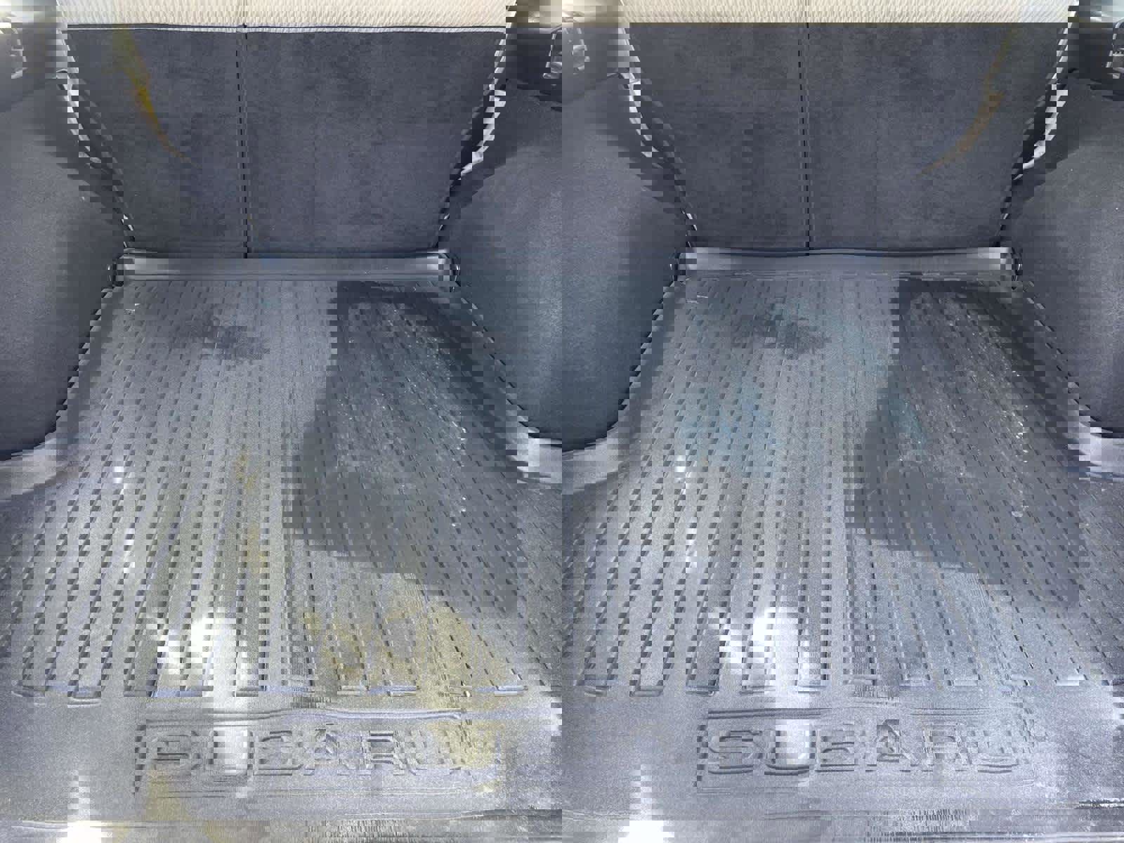 Used 2011 Subaru Outback 2.5i image 5