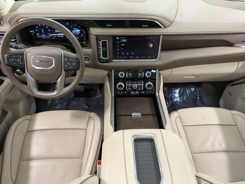 Used 2024 GMC Yukon Denali AWD/4WD image 23