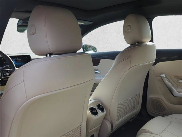 Used 2023 Mercedes-Benz CLA 250 4MATIC w/ Premium Package image 17