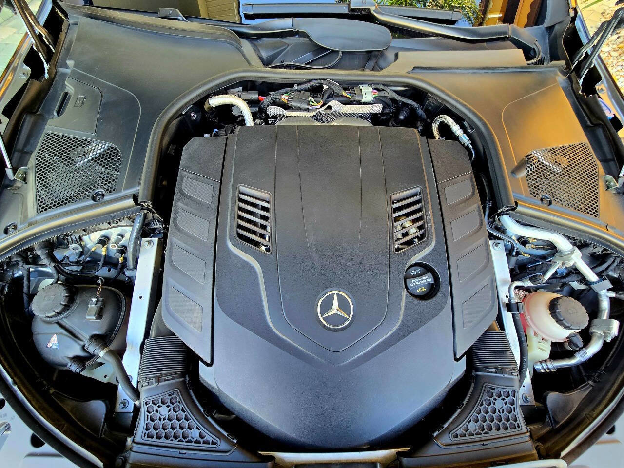 Used 2022 Mercedes-Benz S 580 4MATIC Sedan w/ Rear Seat Package image 50