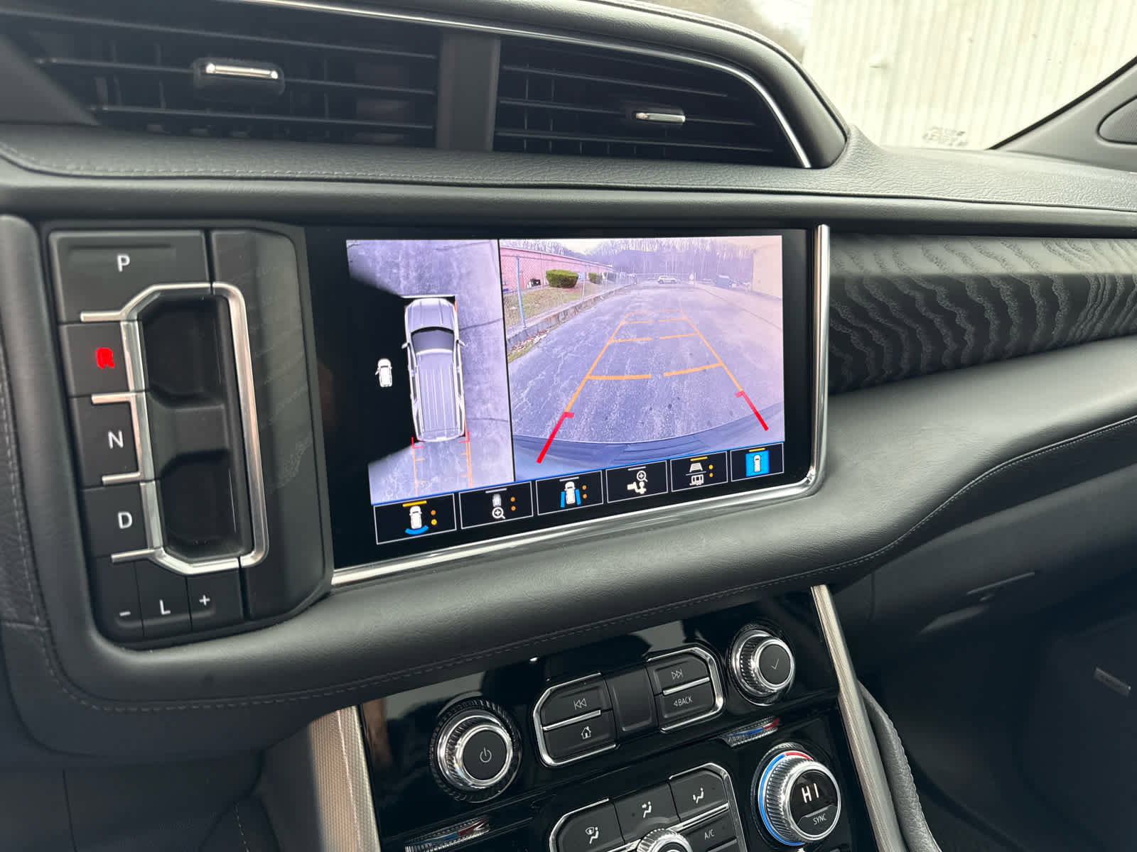 Used 2021 GMC Yukon XL Denali w/ LPO, Illumination Package image 26