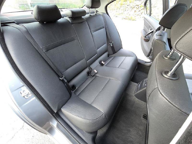 Used 2009 BMW 328i Sedan RWD image 21