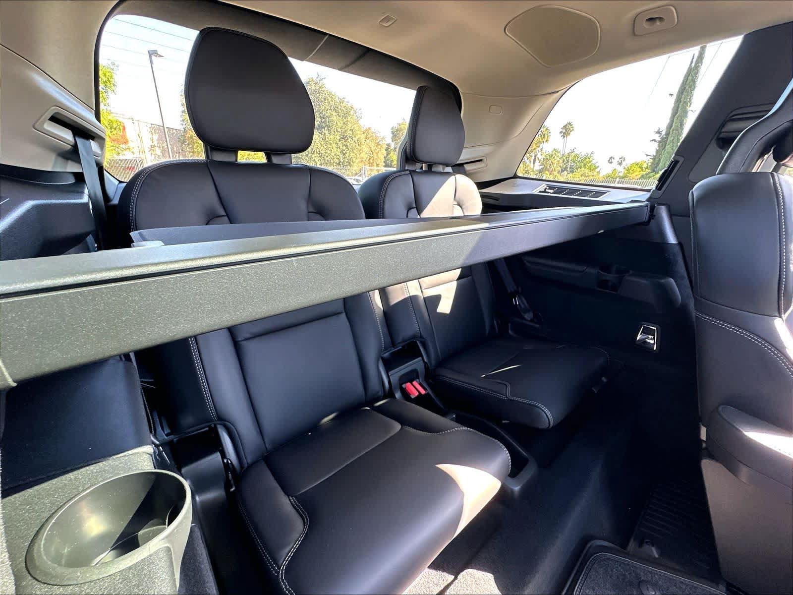 New 2026 Volvo XC90 T8 Ultra w/ Protection Package AWD/4WD image 28