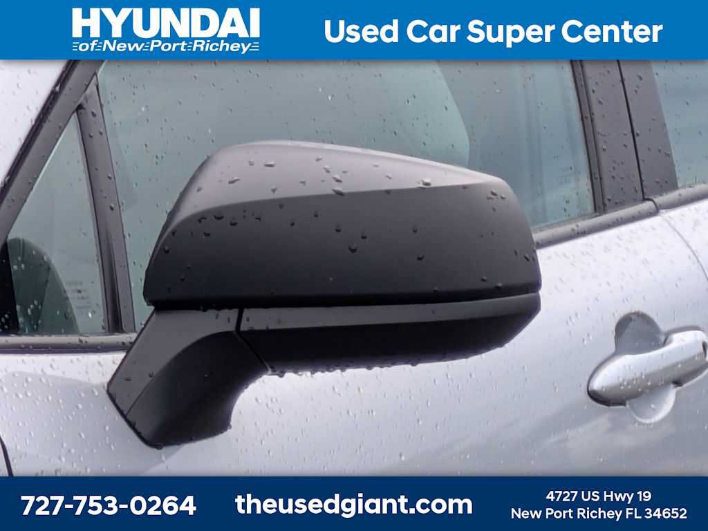 Used 2026 Toyota Corolla Cross L FWD image 11