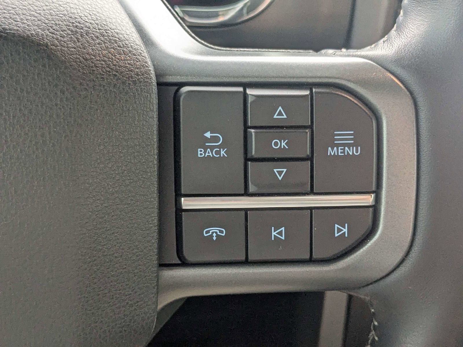 Used 2022 Ford F150 Lariat w/ Equipment Group 502A High AWD/4WD image 29