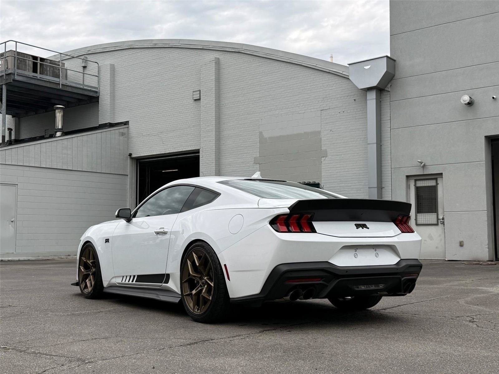 Used 2025 Ford Mustang GT Premium w/ GT Performance Package RWD image 8