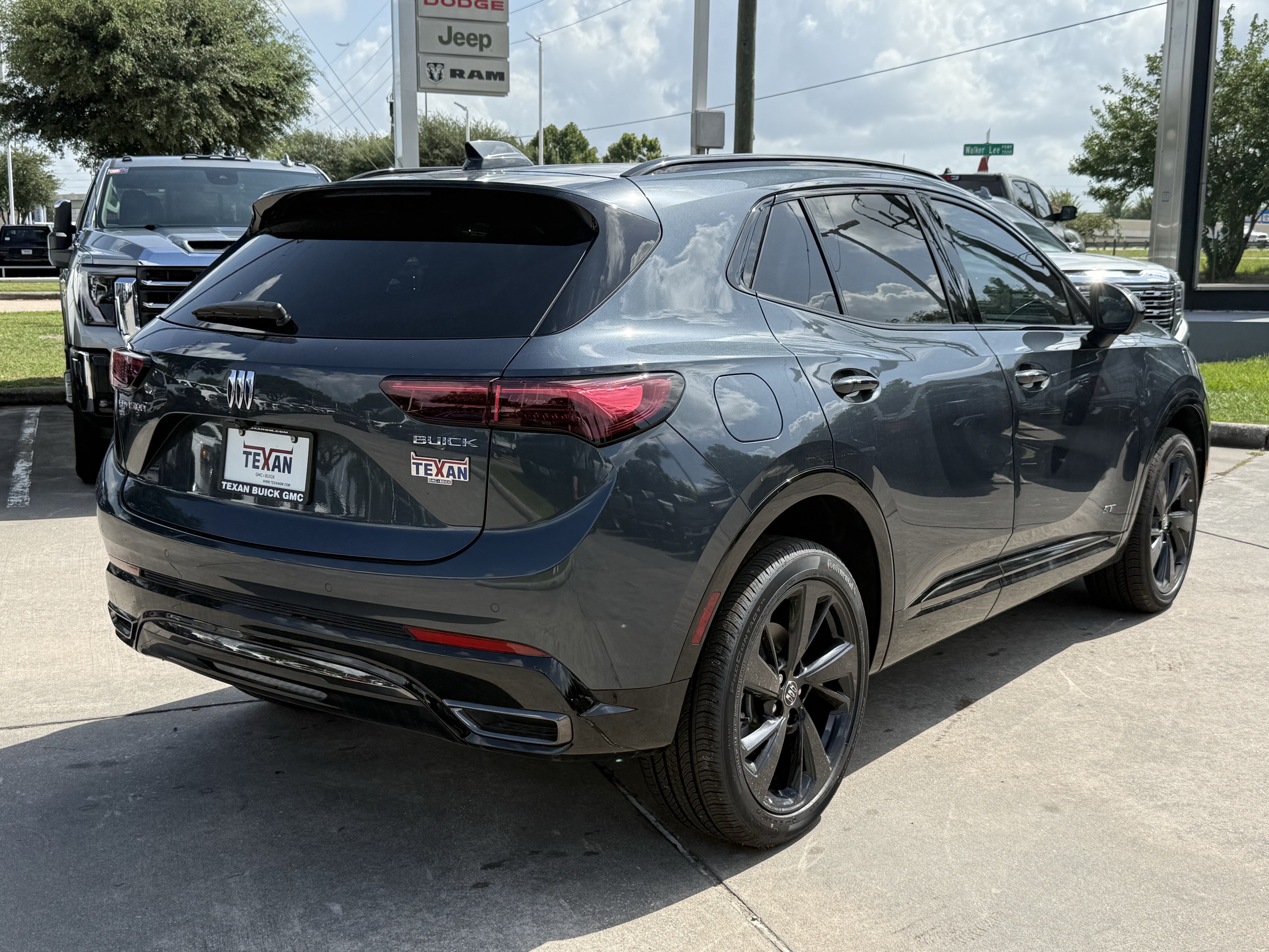 New 2026 Buick Envision Sport Touring AWD/4WD image 5