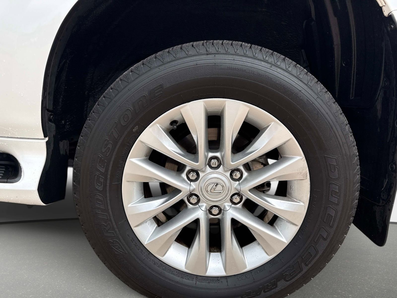 Used 2017 Lexus GX 460 Premium AWD/4WD image 36