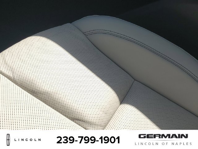 New 2026 Lincoln Aviator Reserve RWD image 28