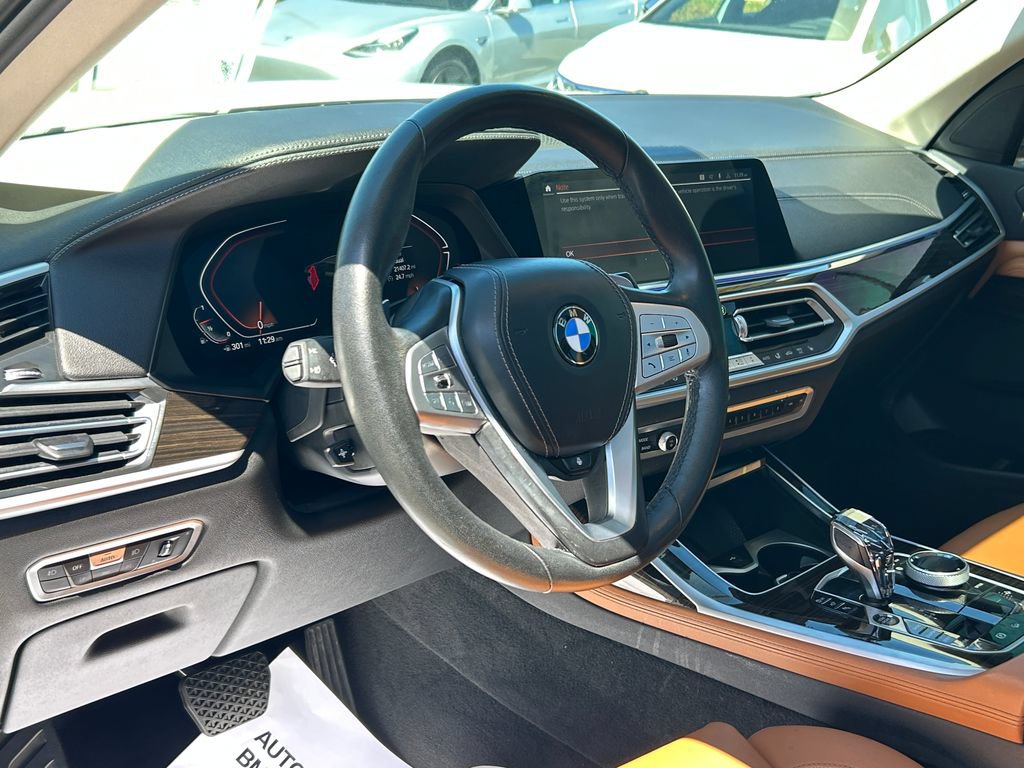 Used 2021 BMW X7 xDrive40i w/ Premium Package 2 AWD/4WD image 13