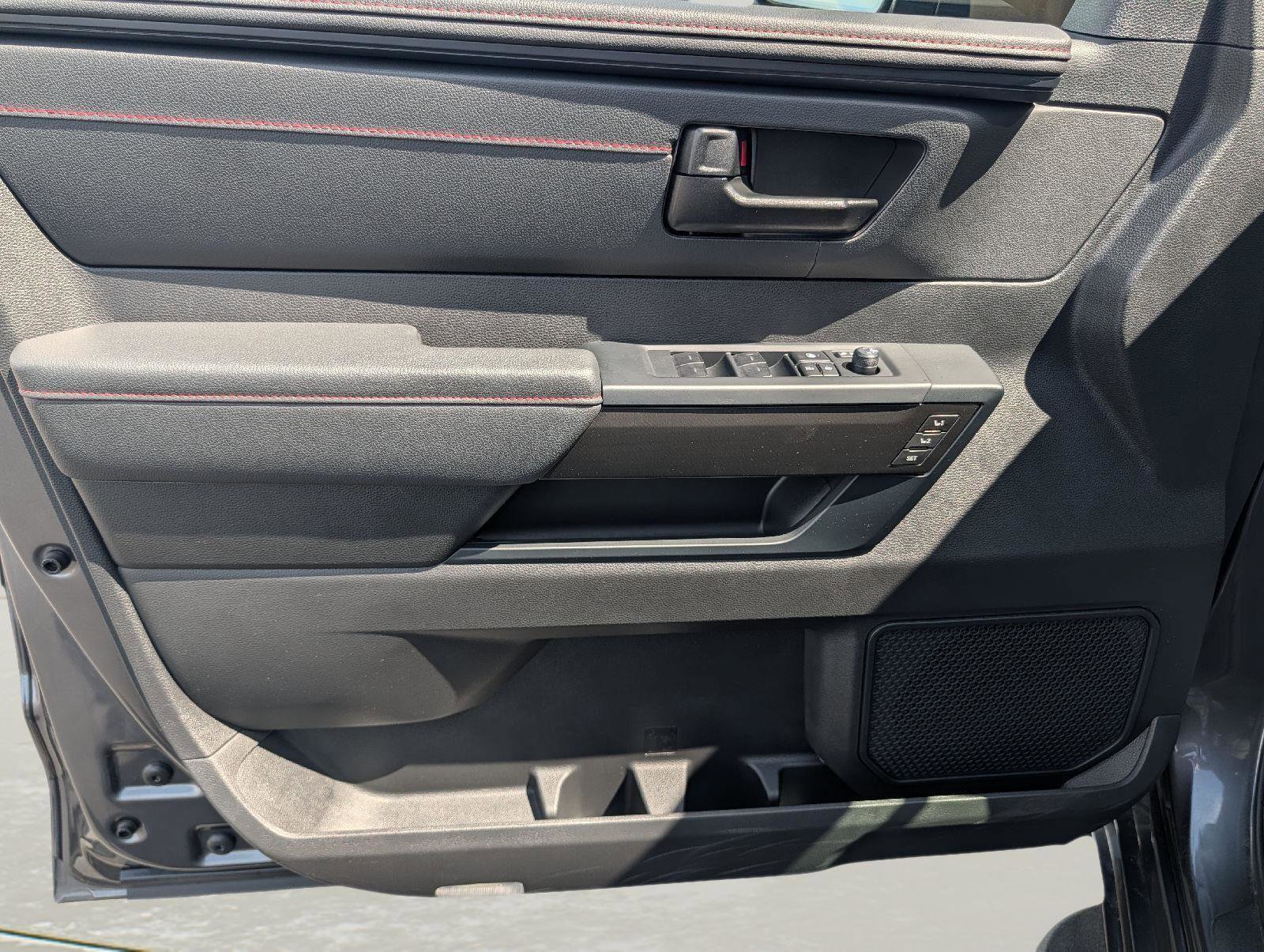 Used 2025 Toyota Sequoia TRD Pro AWD/4WD image 7