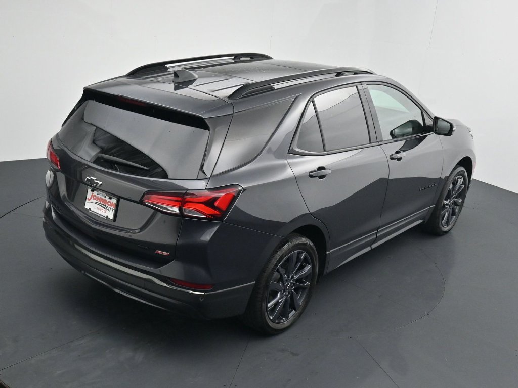 Used 2022 Chevrolet Equinox RS w/ RS Leather Package AWD/4WD image 29
