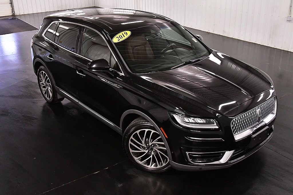 Used 2019 Lincoln Nautilus Reserve image 12