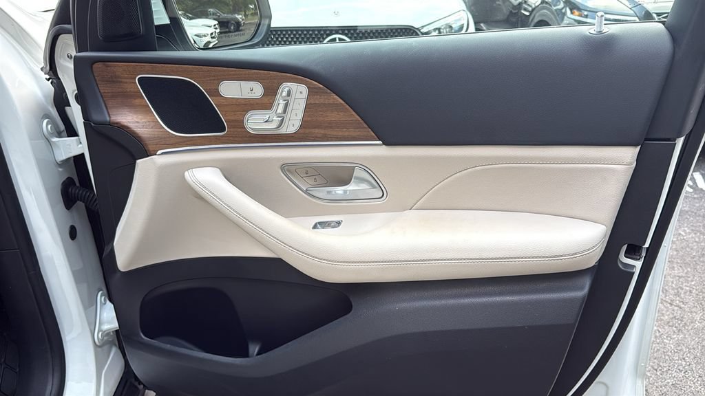 Certified 2025 Mercedes-Benz GLE 350 4MATIC image 13