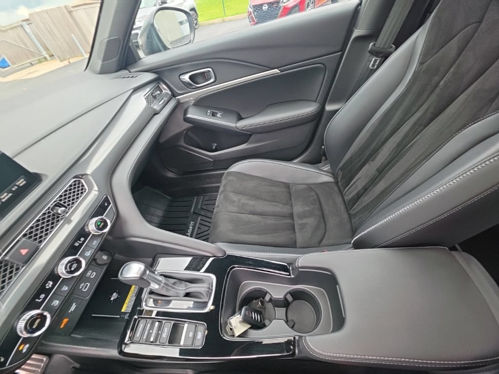 Certified 2024 Acura Integra A-Spec FWD image 23