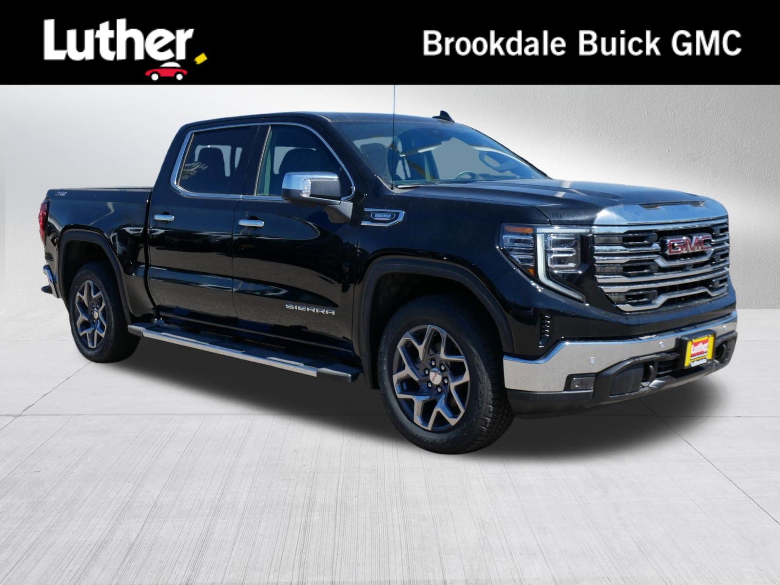 New 2026 GMC Sierra 1500 SLT w/ SLT Premium Plus Package AWD/4WD image 1