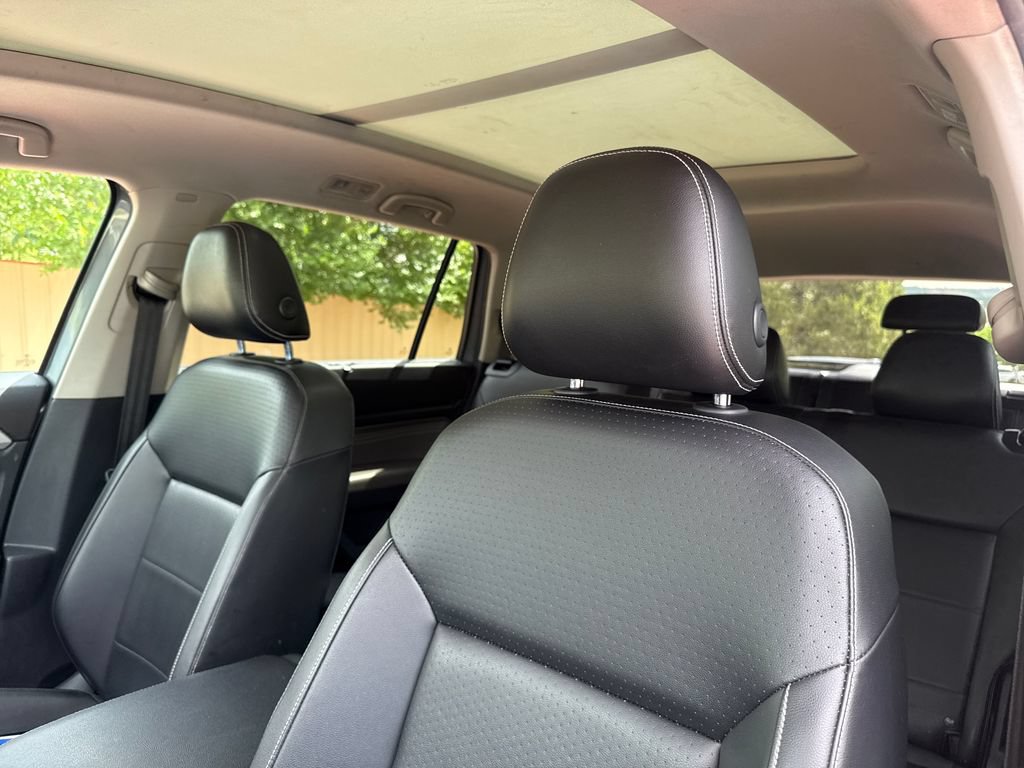 Used 2022 Volkswagen Atlas SE AWD/4WD image 12