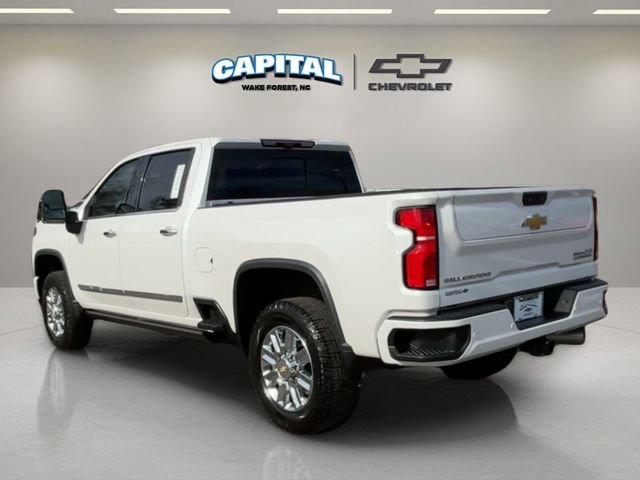 Used 2024 Chevrolet Silverado 2500 High Country w/ High Country Premium Package image 3