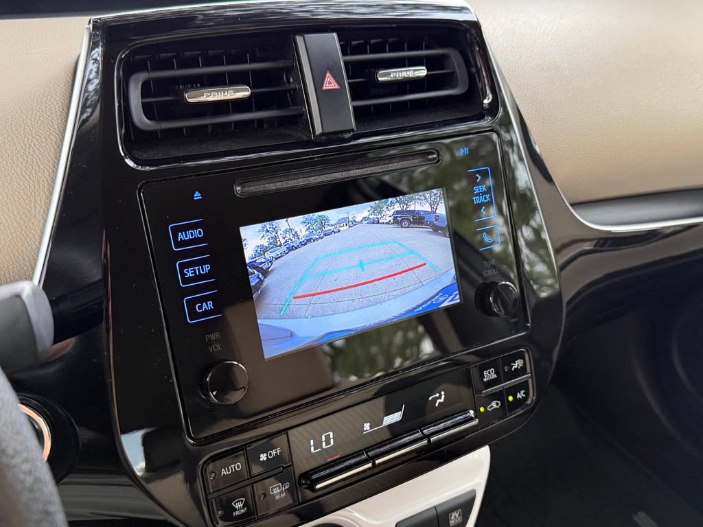 Used 2017 Toyota Prius Two w/ Prius Two Safety Plus Package FWD image 21