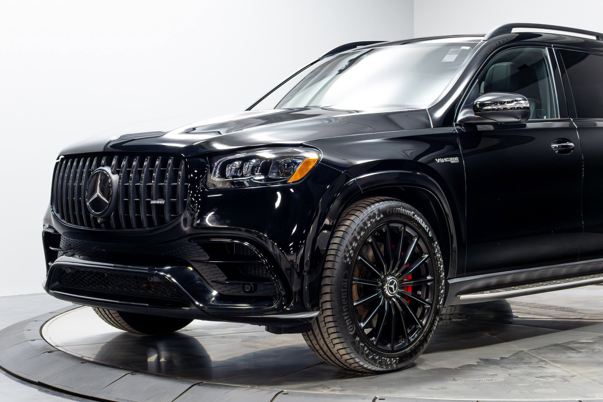 Used 2024 Mercedes-Benz GLS 63 AMG 4MATIC image 4