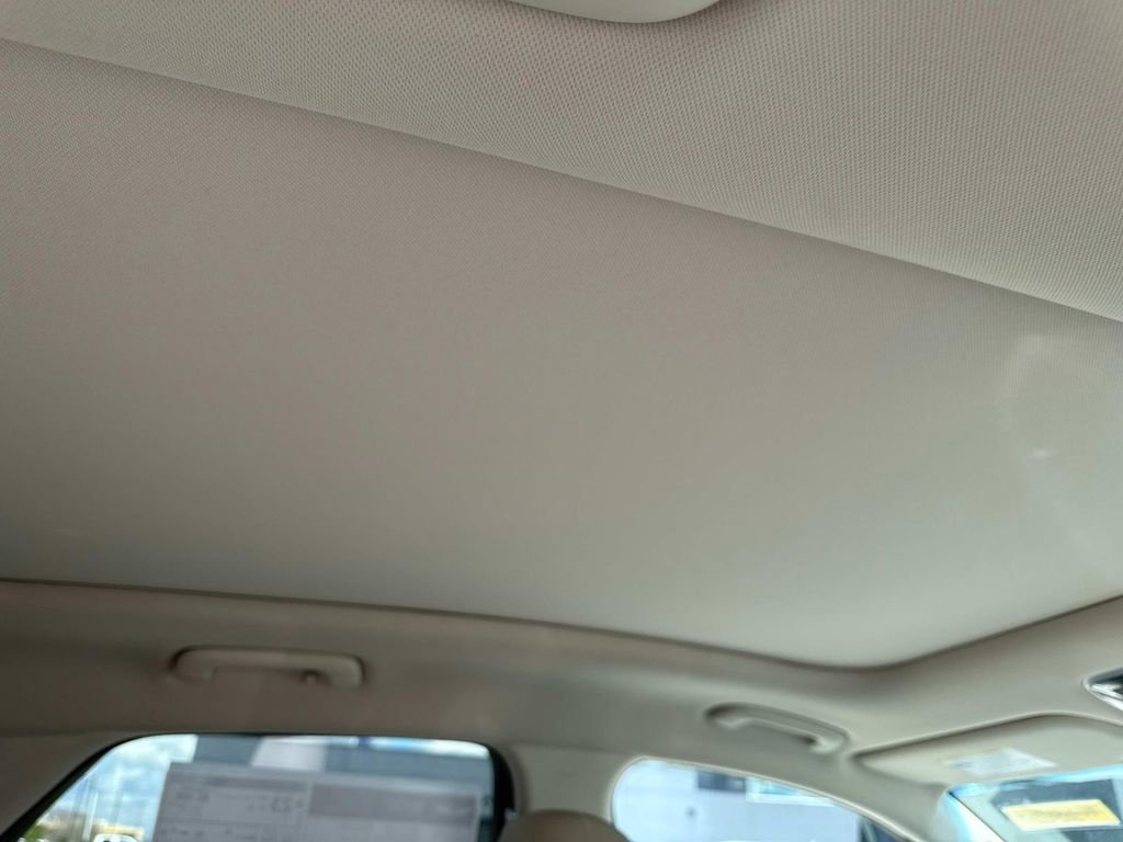 New 2026 Genesis GV70 2.5T Select image 13