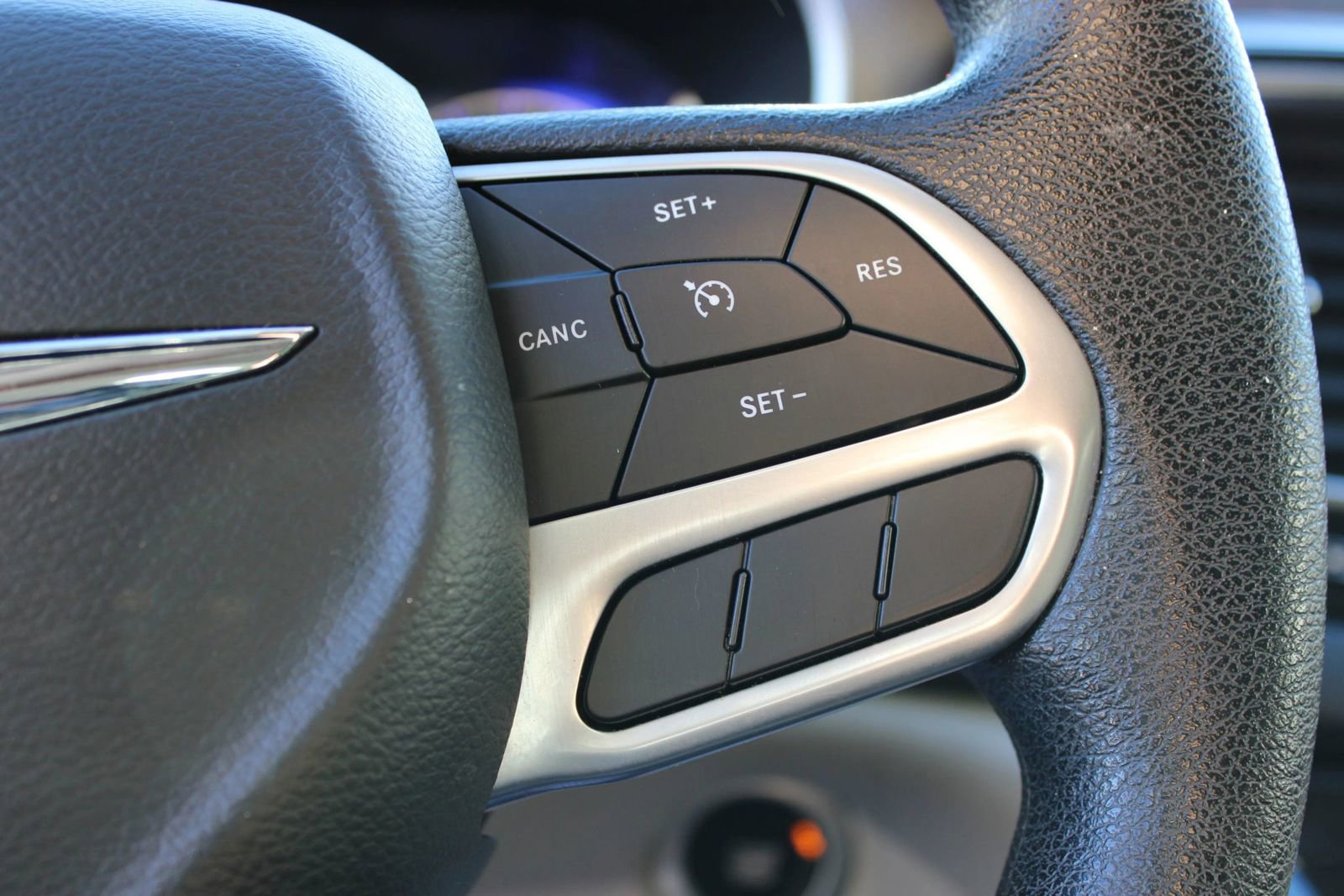 Used 2020 Chrysler Voyager Lxi image 16